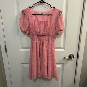 Sadie and Sage Pink Polka Dot Textured Smocked Dress with Puff Sleeves Size S
